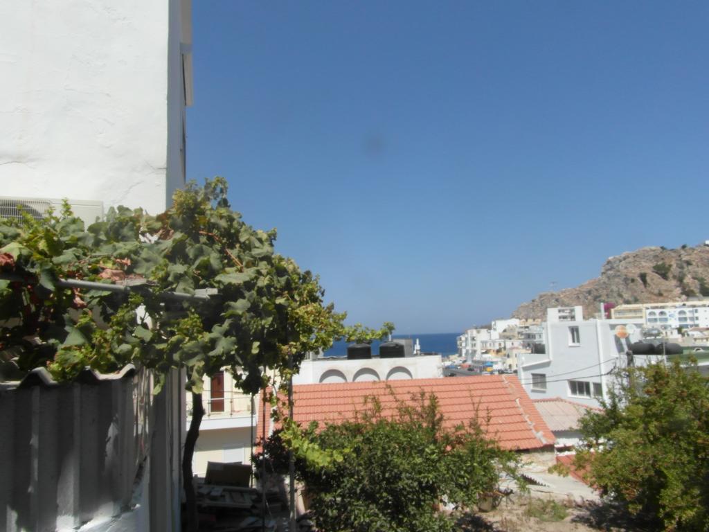 Mina Apartments Karpathos Extérieur photo
