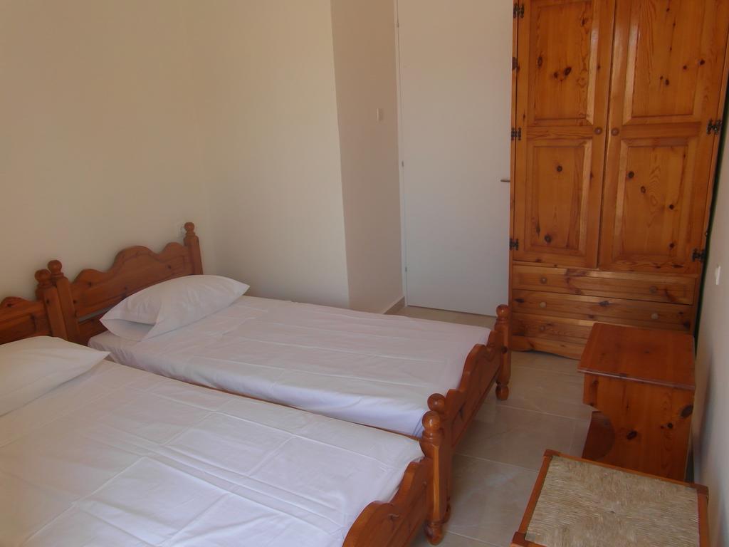 Mina Apartments Karpathos Extérieur photo